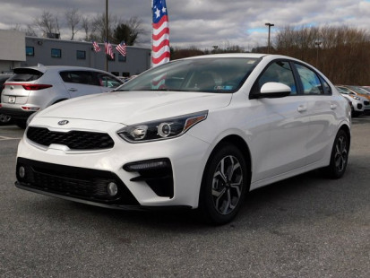 2019 Kia Forte LXS Low Prices and Lease Payments 1-888-861-8080